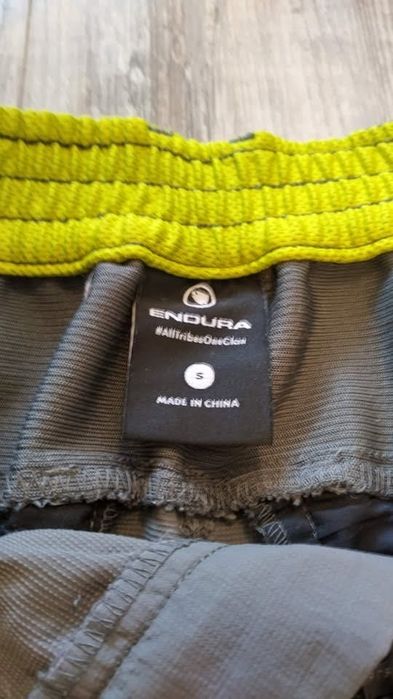 мъжки 3/4 шорти за колоездене Endura Hummvee (размер 46/S)