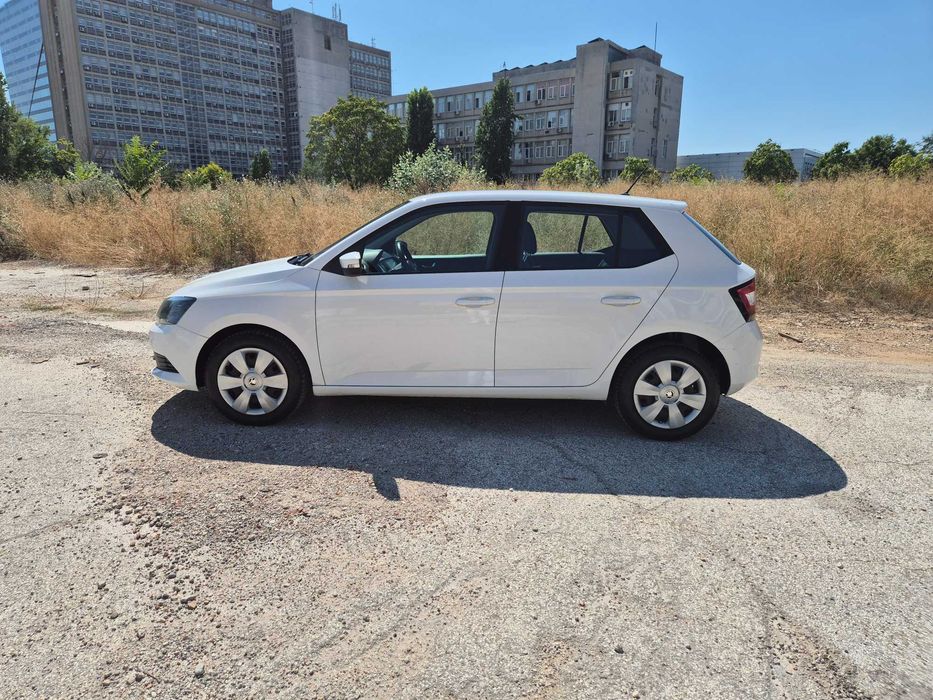 SKODA Fabia 2017 — imagine 3