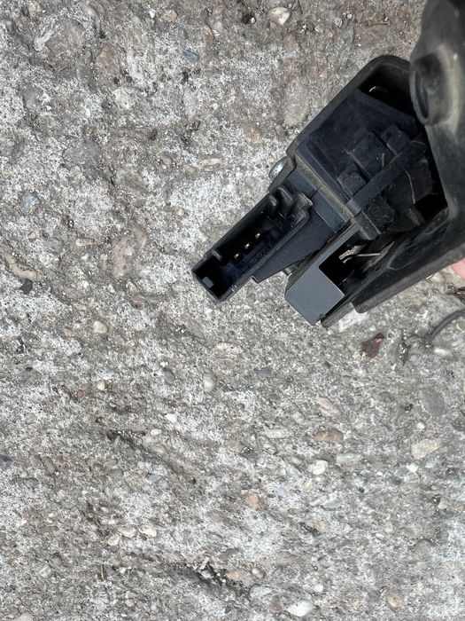 Broasca Haion | Opel Adam Ampera Astra K / J Karl Mokka Zafira B / C | Incuietoare / Inchizatoare Hayon Portbagaj Spate Mecanism Inchidere Portbagaj