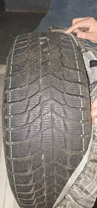 Продам диск резину 225/60 R17