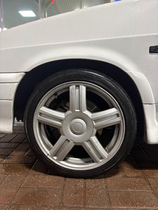 Продам Торусы R16