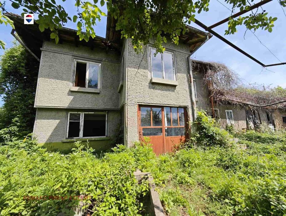 Продава се Къща в Борово - 257 кв.м за 58 €/кв.м - Снимка #5