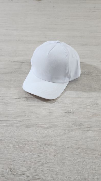 Oq kepka белая кепка