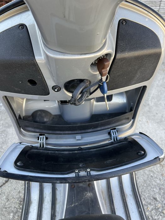 Vespa GTS 300 Super 2013