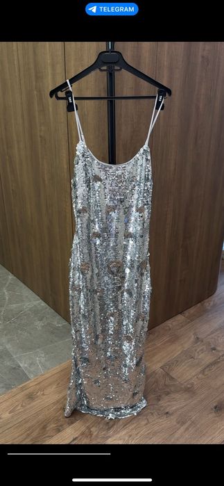 Вечернее красивое платье