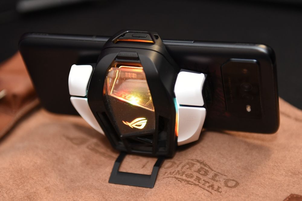 Asus ROG Phone 6 Diablo Edition 512GB / 16GB RAM