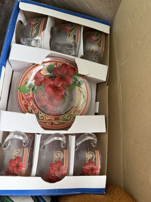 все сувениры продам буу