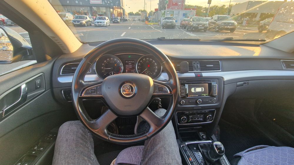 SKODA Superb 2014 — imagine 2