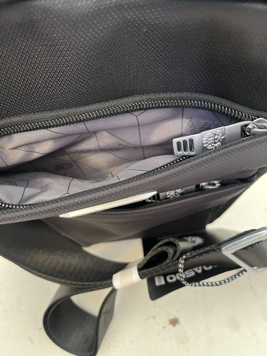 Мъжка чанта Ponasoo /безплатна составка/