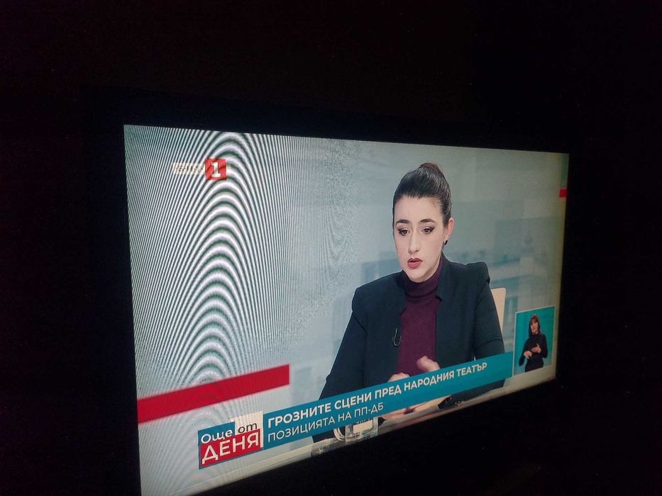 Toshiba LCD телевизор 40 инча (102cm диагонал)