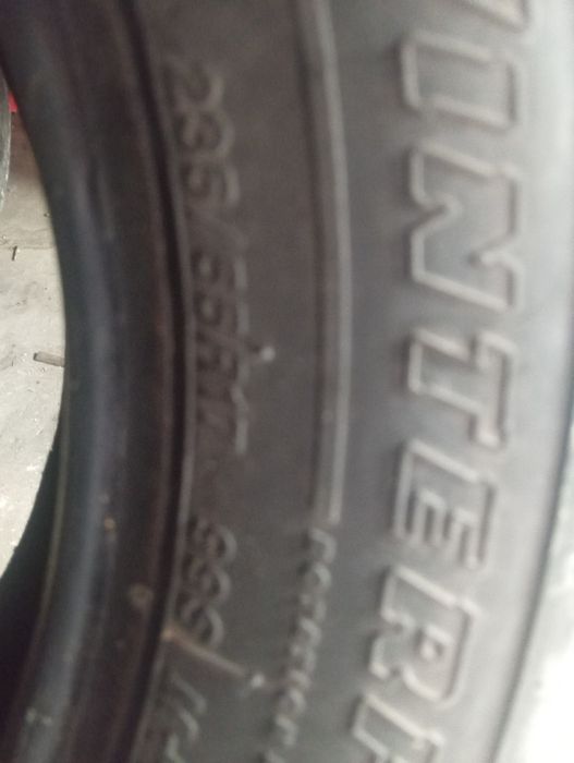 Зимняя резина два балона размер 17 недорого почти даром