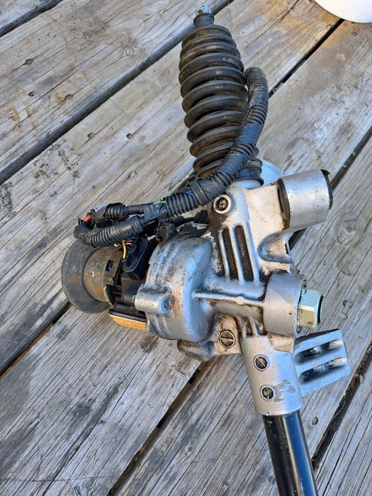 Caseta directie suzuki swift 2wd