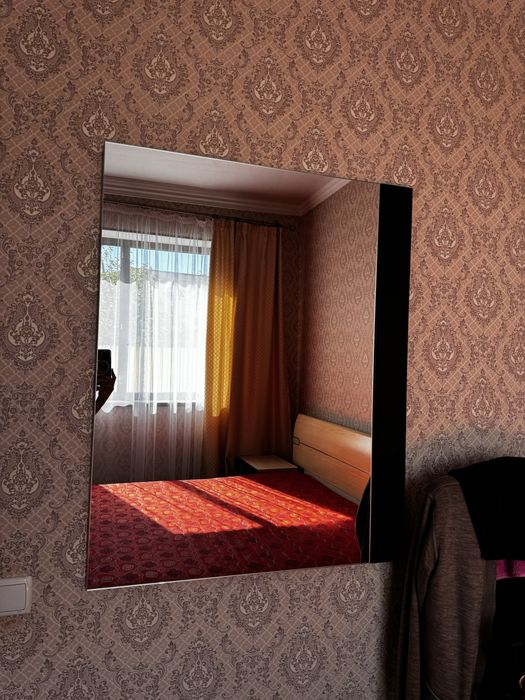 Продам спальный гарнитур
