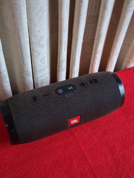 Boxa portabilă JBL
