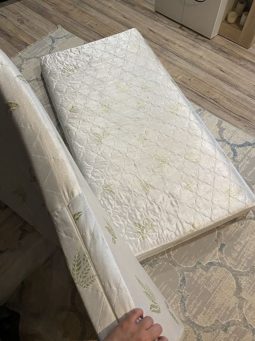 Матрас продам 2 матраса