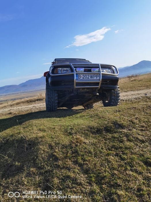 Suzuki Vitara, automata, 1500 euro ultimul pret nu se mai negociaza.