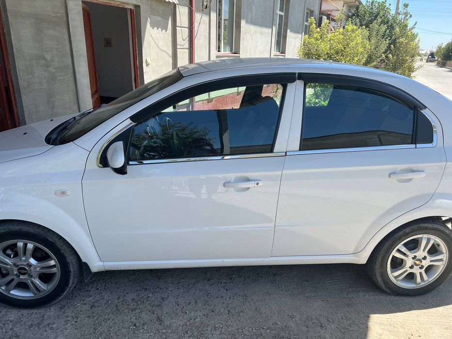 Nexia 3 avtomat  sotuvda