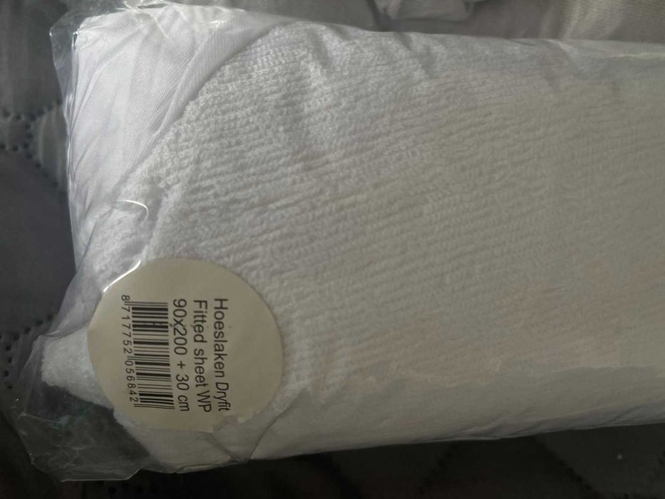 Чаршаф с ластик, размер 90x200 см, +30 см.