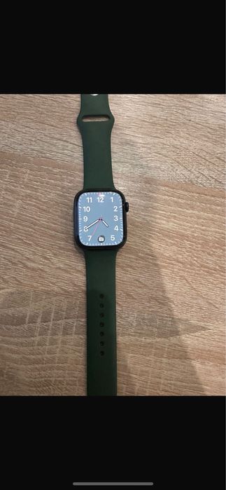 Apple Watch в отличном состояний