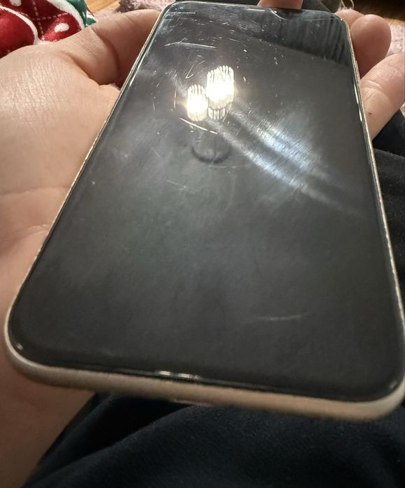 Продам Iphone 11 128гб