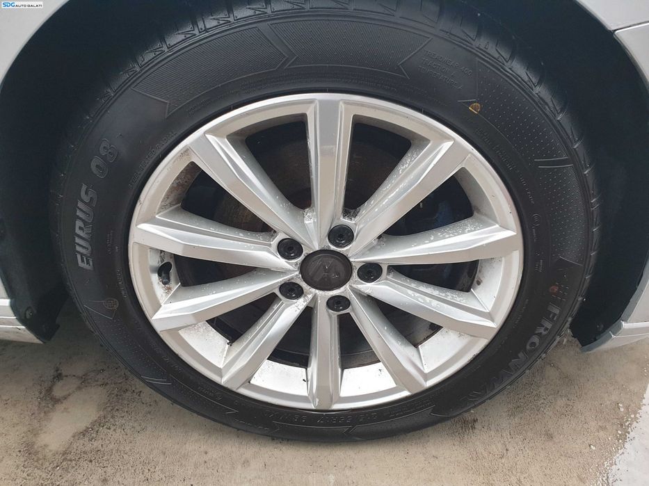 Set 4 Jante Janta Roata Roti Aliaj 215 55 17 R17 Volkswagen Caddy 2003 - 2015 (anvelope vara dot 2024 si 2025) [Q0462]