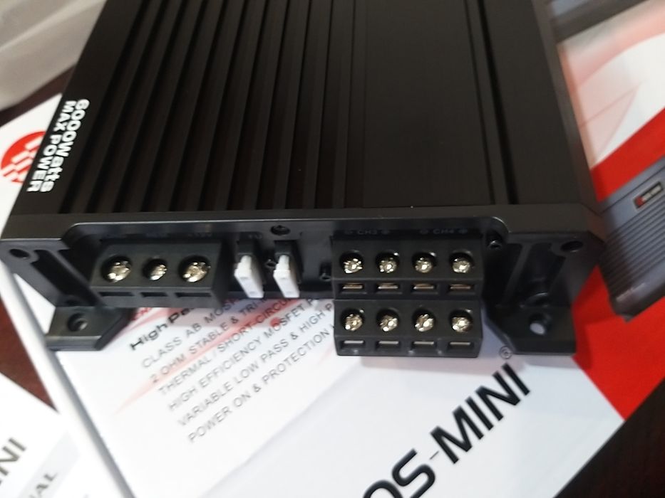 Усилитель boss mini 6000 ватт