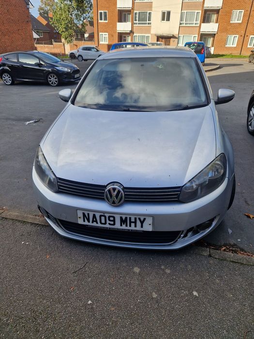 VOLKSWAGEN Golf 2010 — imagine 3