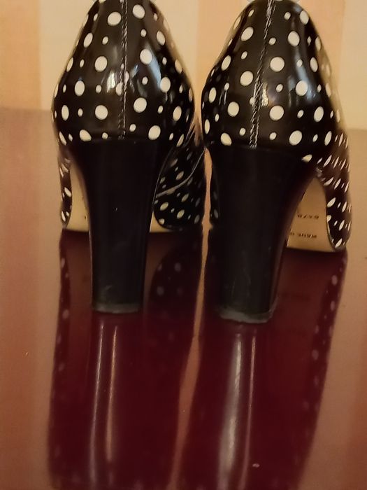 Туфли вечернии в горошекпроиводмтво Бразилии
