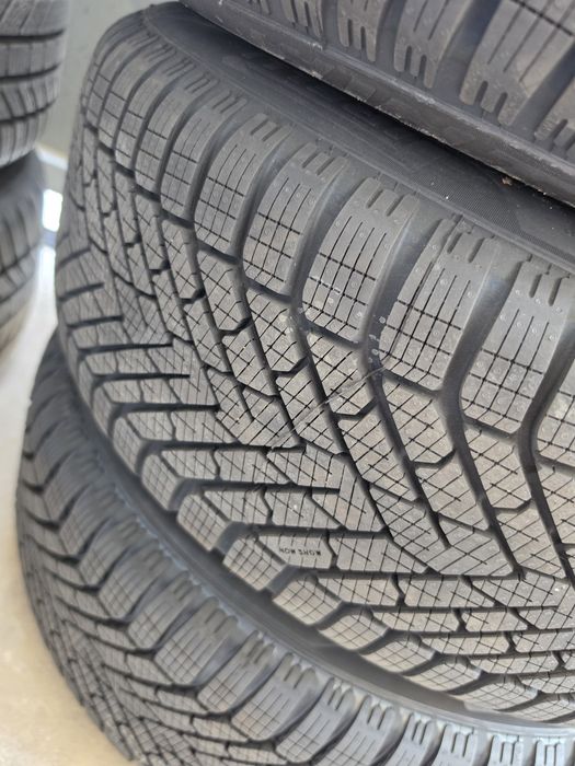 4 Броя НОВИ Гуми 225/55/18 Pirelli 25dot