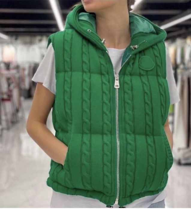 Дамски елек moncler топ модел