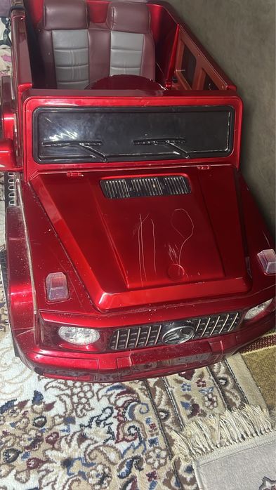 Машинка электрокар