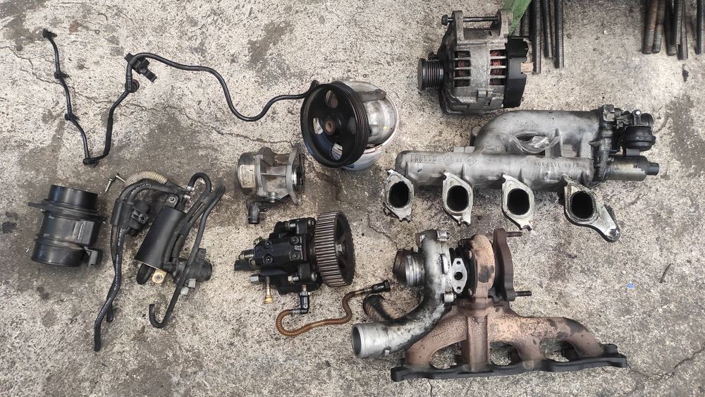 Renault Laguna 1.9 2002 Части