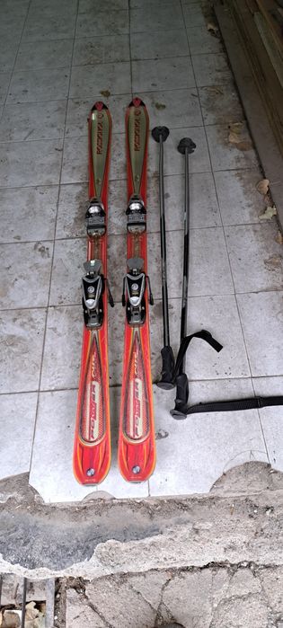 Ски комплект със щеките ROSIGNOL POWER CUT 158 см.