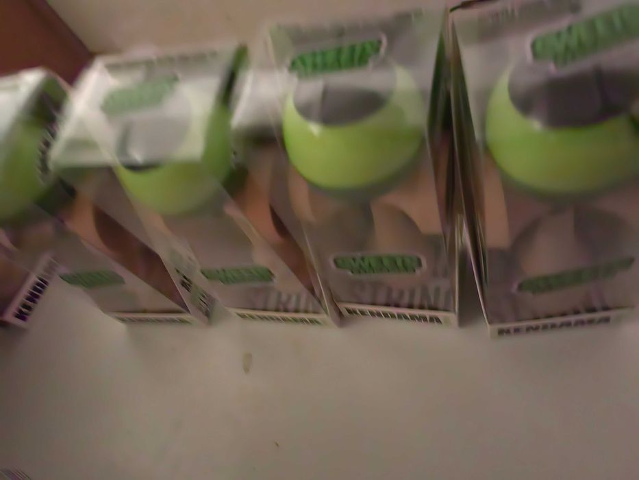 Lichidare stoc kendama sweeets, noi sigilate