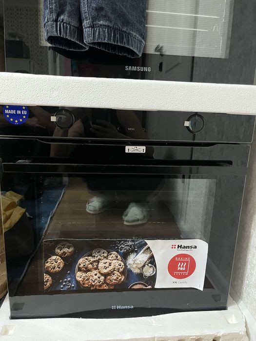 Продам духовку новый