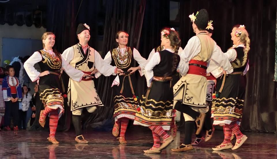 Фолклорна сватбена програма