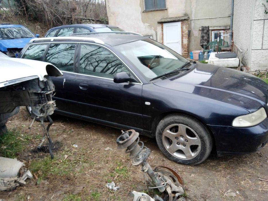 Audi A4 2.5TDI Комби на части