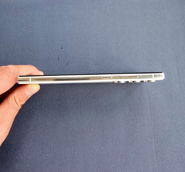 Samsung Galaxy s23 Ultra 5G  256GB.