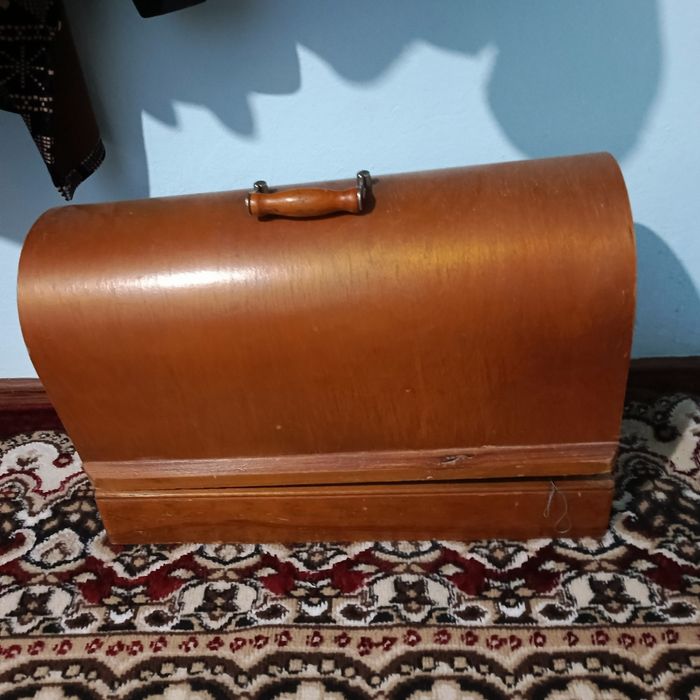 Кир машина 7,5 кл телевизор 32 талик тикув машинаси хаммаси ишлайди