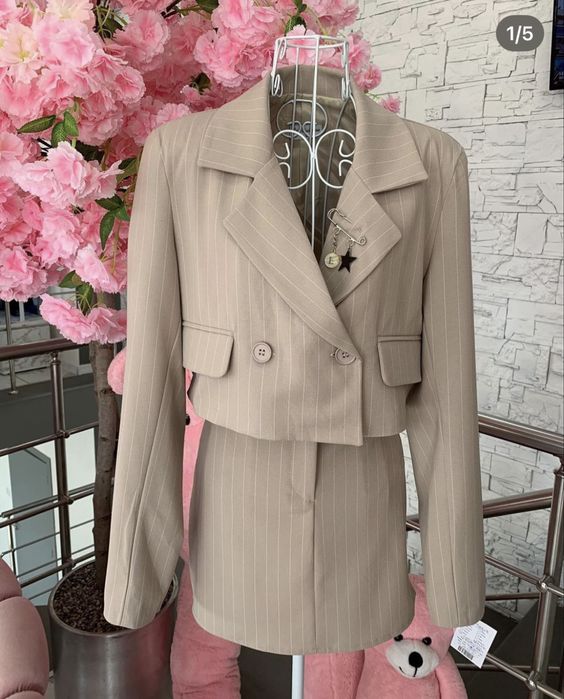 Комплект сако и пола