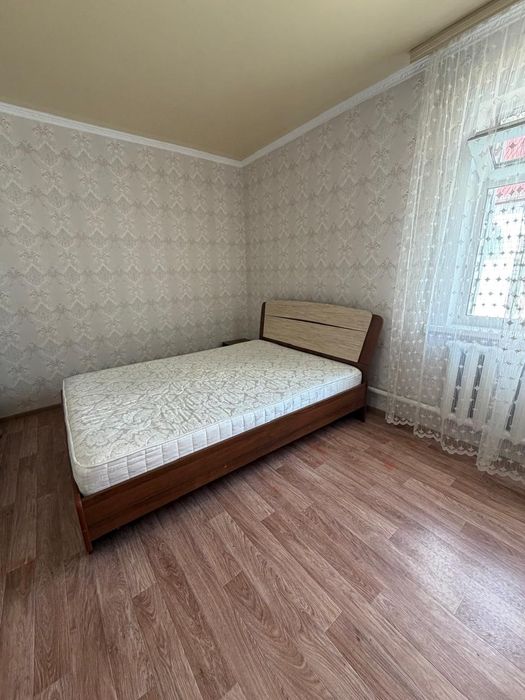 Продам кровать двухспальную