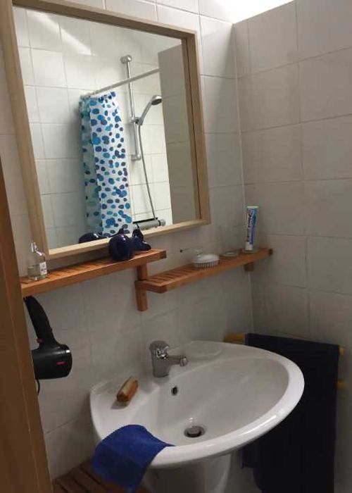 Дава се под наем  в Пловдив, Изгрев - 30 кв.м за 76.5 € - Снимка #1