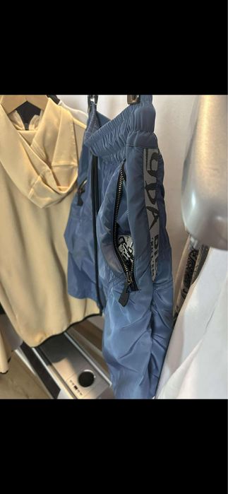 Luda къси гащи редки