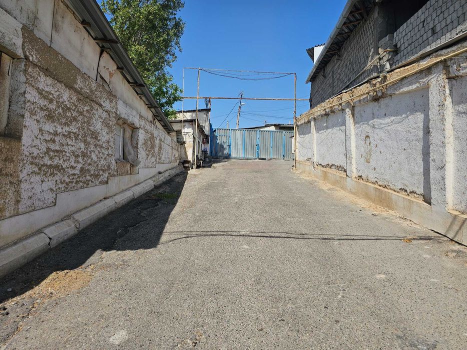 Для базы, склад или цех на Чукурсай-36сот. Sklad, ishlab chiqarish