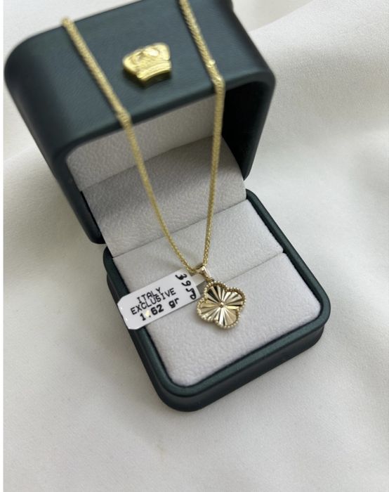 Клевер кулон вес 1.62 г золото 585 италия