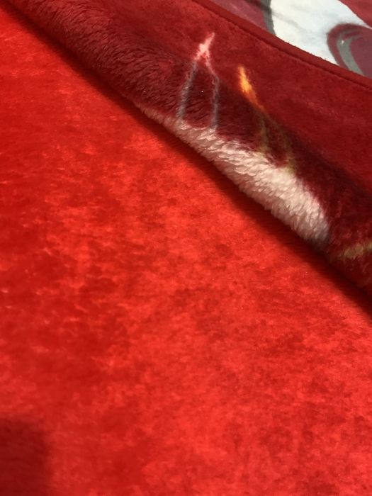 Продам Одеяло TAС оригинал, тачки