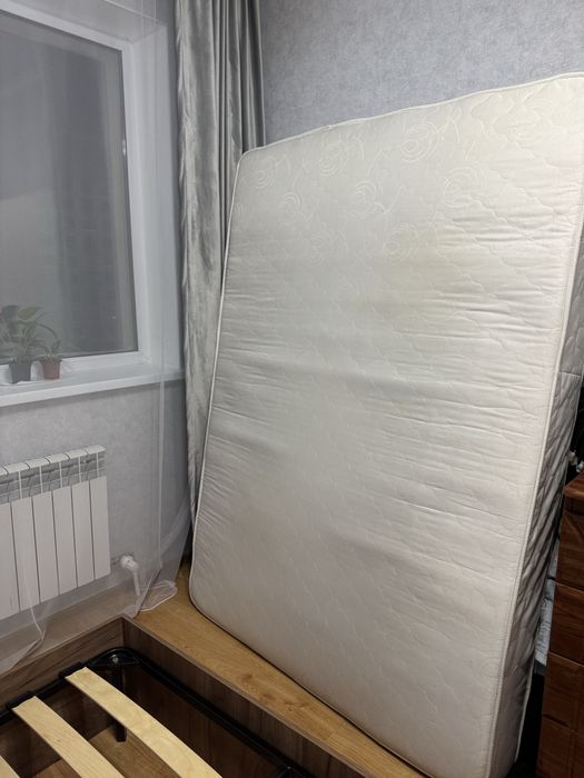 срочно продам кровать