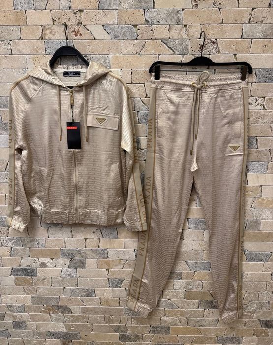 Дамски комплекти висок клас.