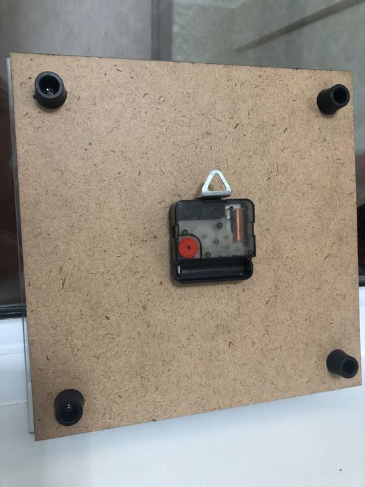 Часы настенные (новые)