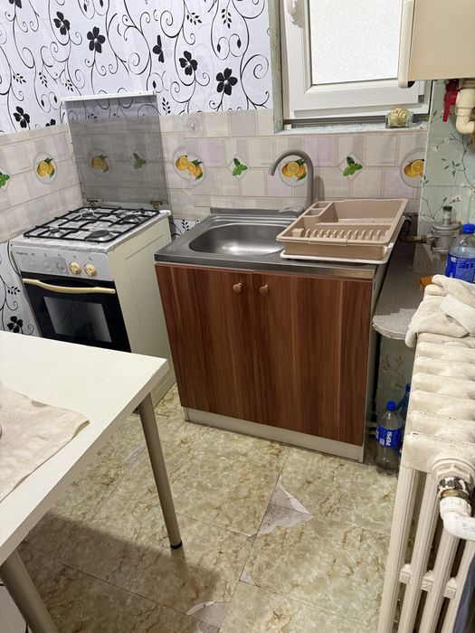 Garsoniera de vanzare